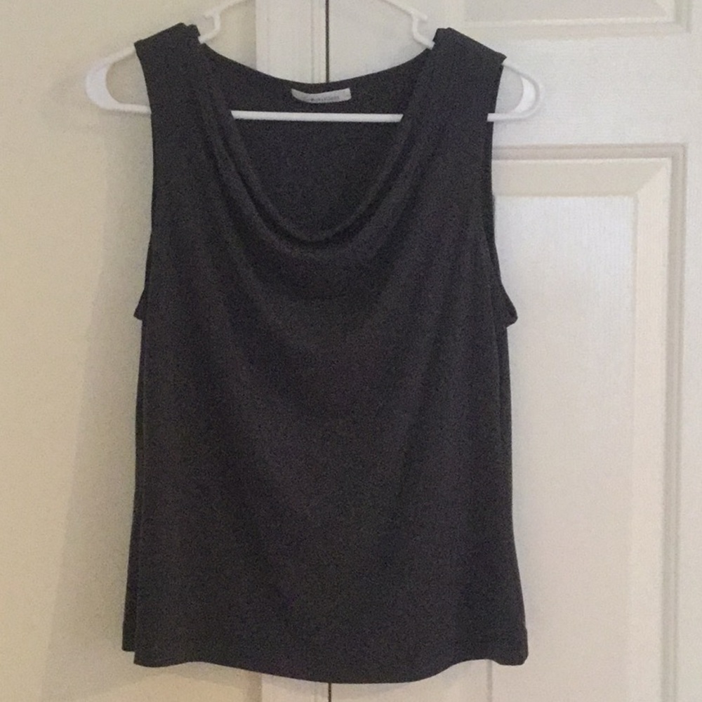 Calvin Klein Top 👌🏻👌🏻 *HOST PICK*